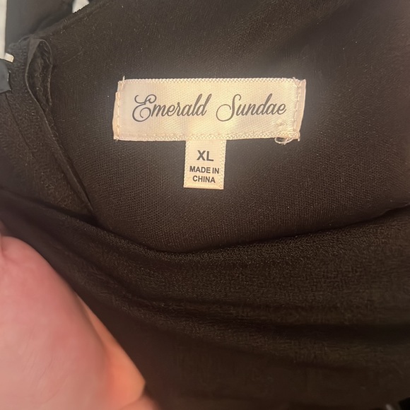 Emerald sundae black dress sexy slit! - Picture 5 of 6